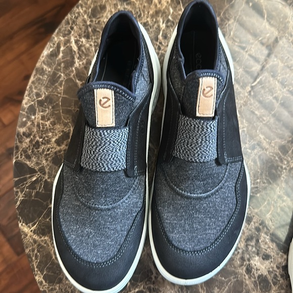 ECCO SNEAKERS - Picture 3 of 4